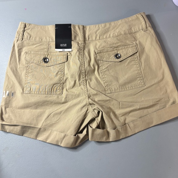 Tan Khaki Shorts Brand New Light Weight - Picture 3 of 3